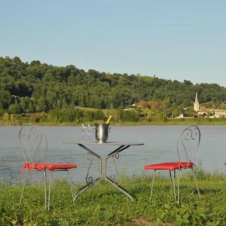 Bed & Breakfast Chateau De Montigny-rabey