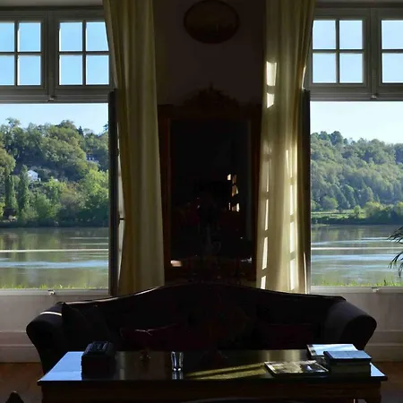 Bed & Breakfast Chateau De Montigny-rabey Isle-Saint-Georges